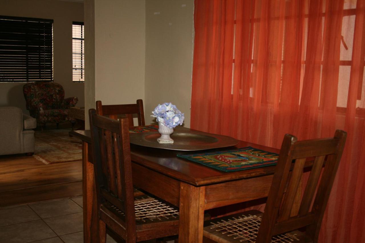 Douglas Villas Tzaneen Εξωτερικό φωτογραφία